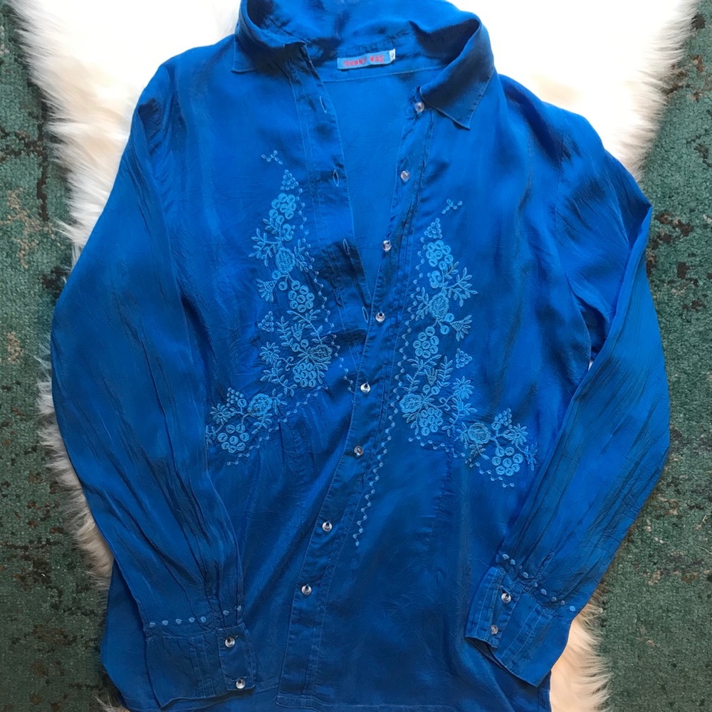 Johnny Was Embroidered Long Sleeve Blue Button Up